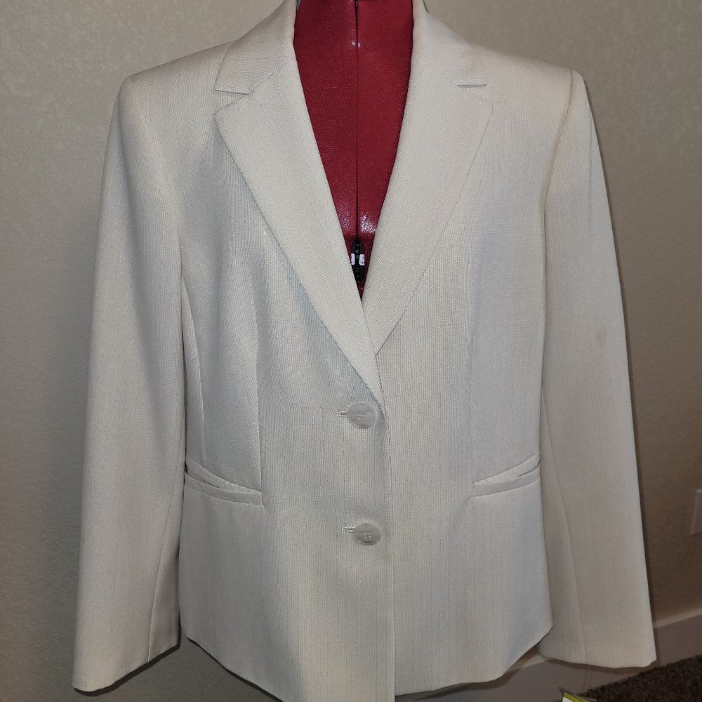 Suit Studio pants suit